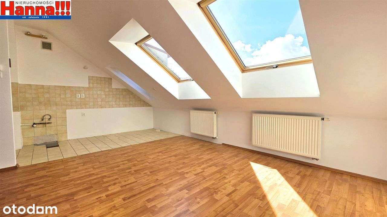 32m2+14m2 skosy. Blisko plaży. Tramwaju. Wolne.-3