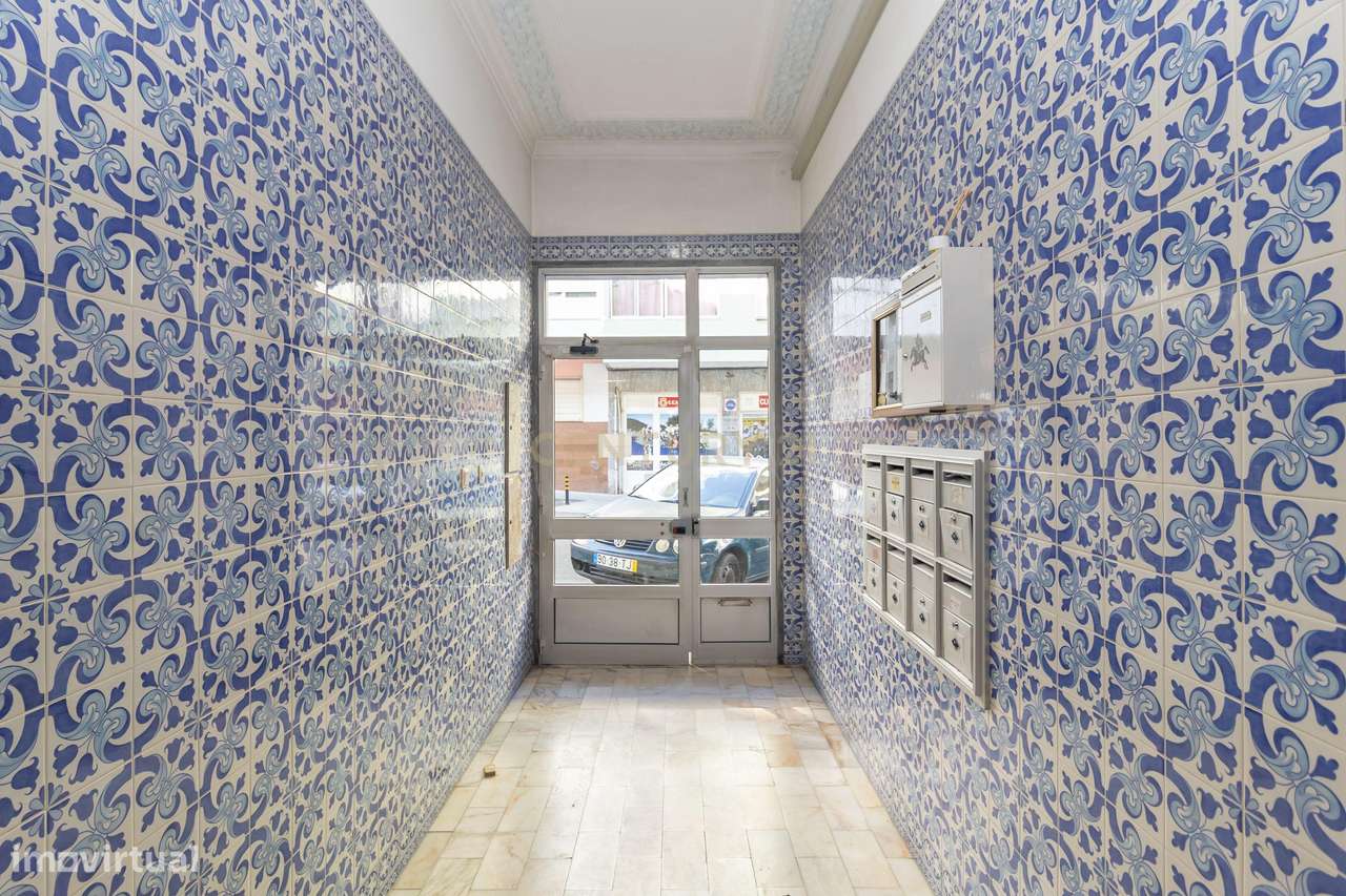 Apartamento T3 em Seixal com 104m² e 2 casas de banho - Grande imagem: 5/54