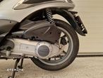 Piaggio Beverly - 6