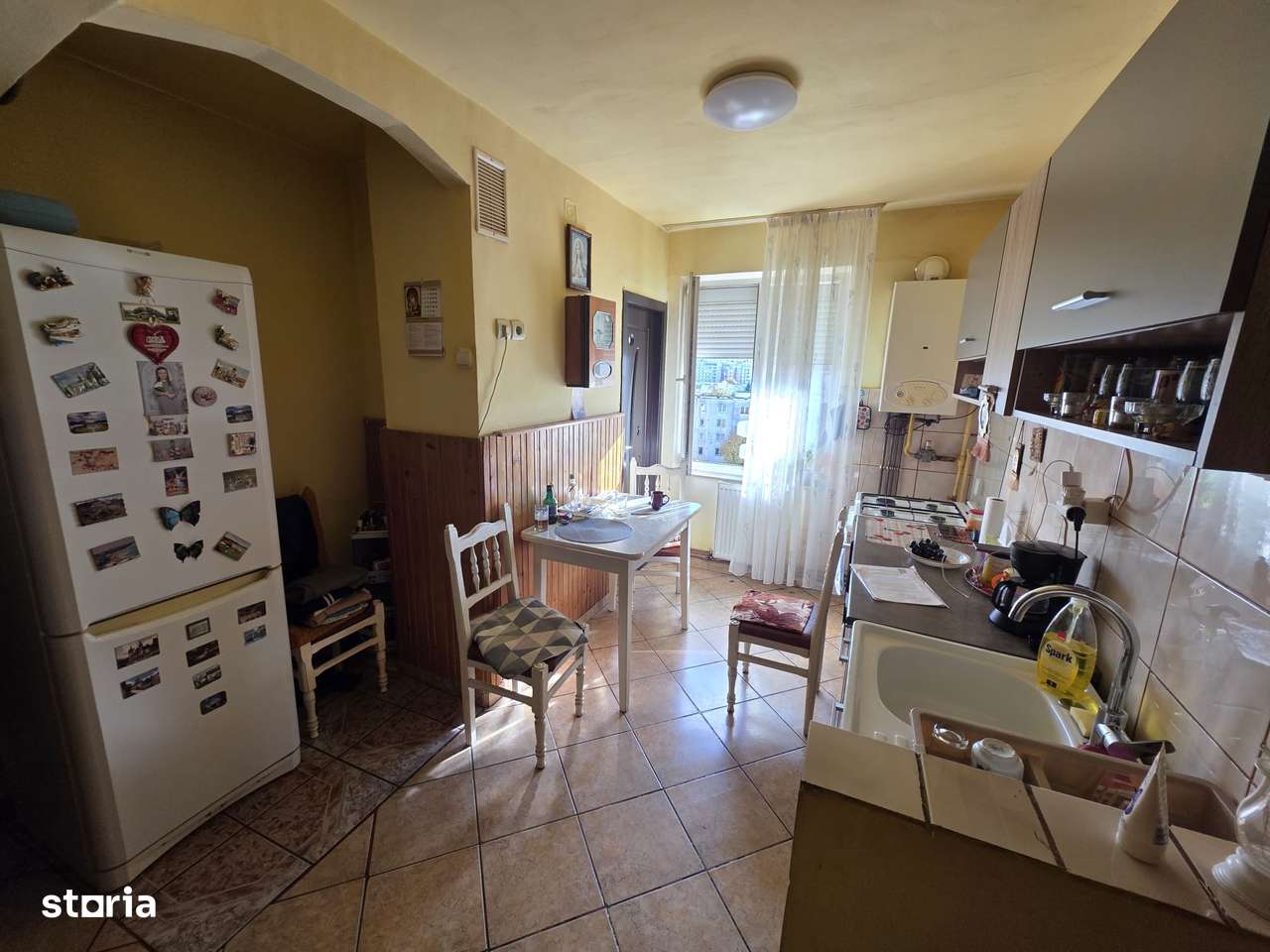 Apartament cu 2 camere cu balcon situat pe str Cutezantei.-7