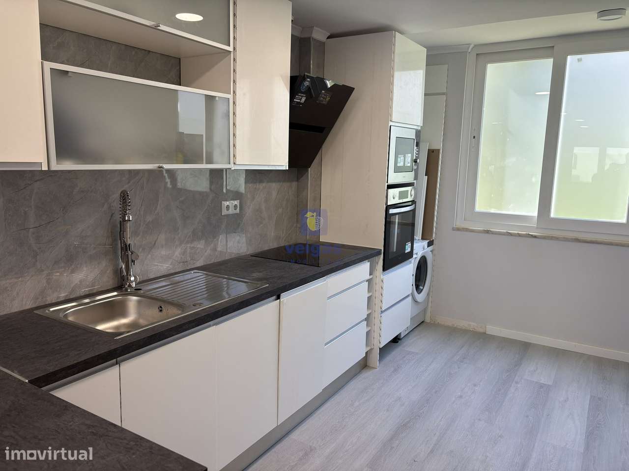 Oportunidade Imperdivel T2 Totalmente Remodelado E A Estrear Em Ben