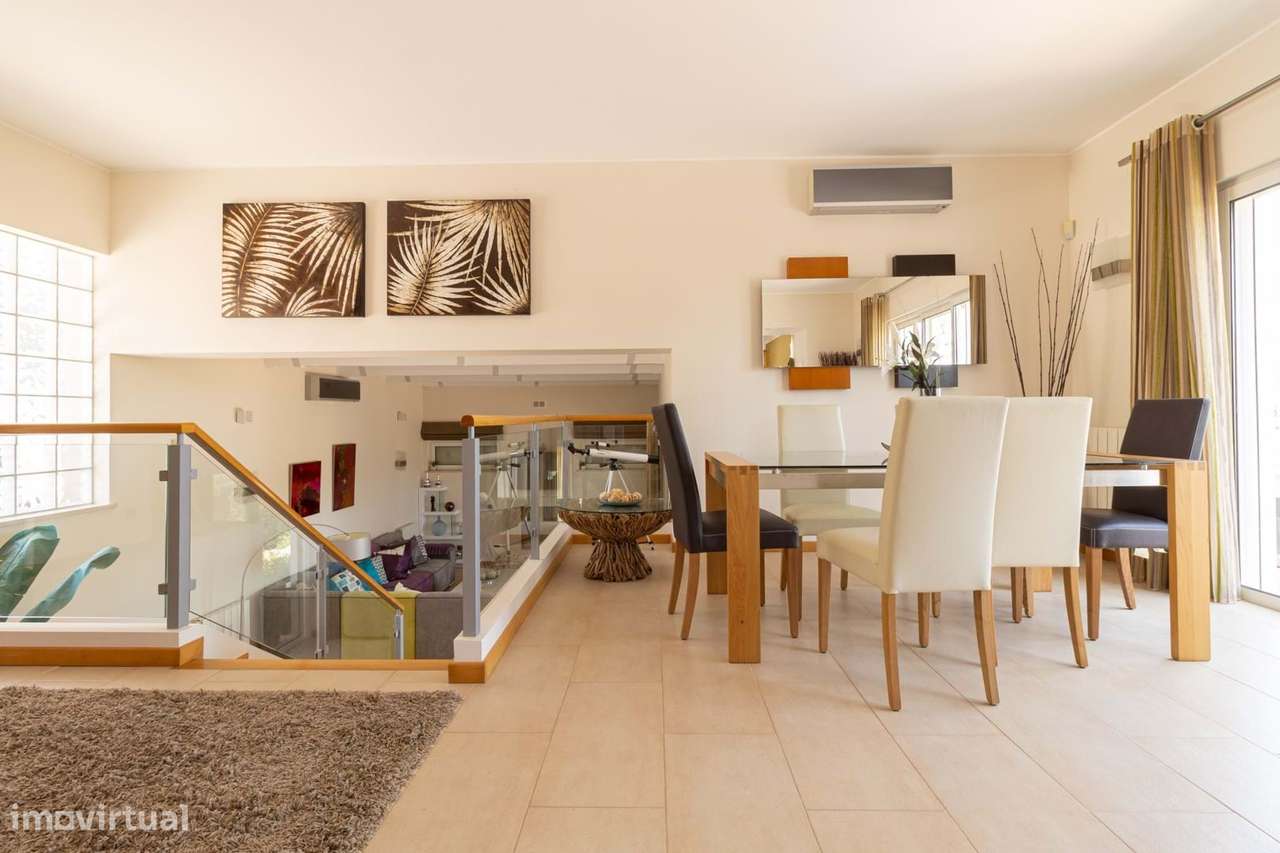 FANTÁSTICA MORADIA T3 COM VISTA GOLF , EM ESTOMBAR - Grande imagem: 4/48