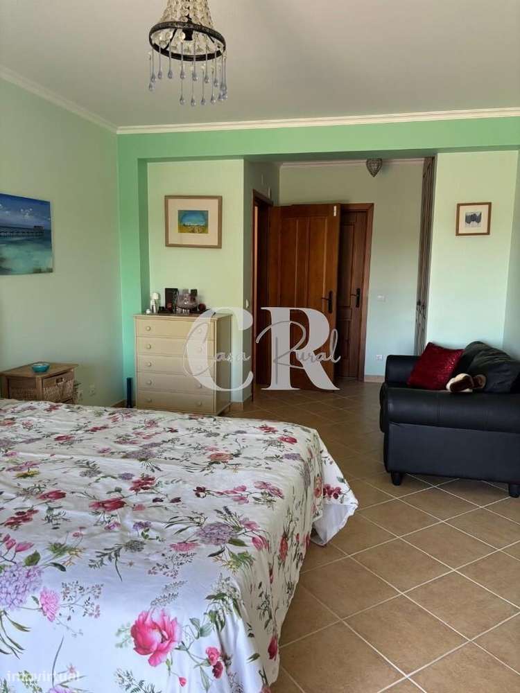 Casa isolada de 3 quartos com piscina, garagem, poço e vistas deslumbr-36