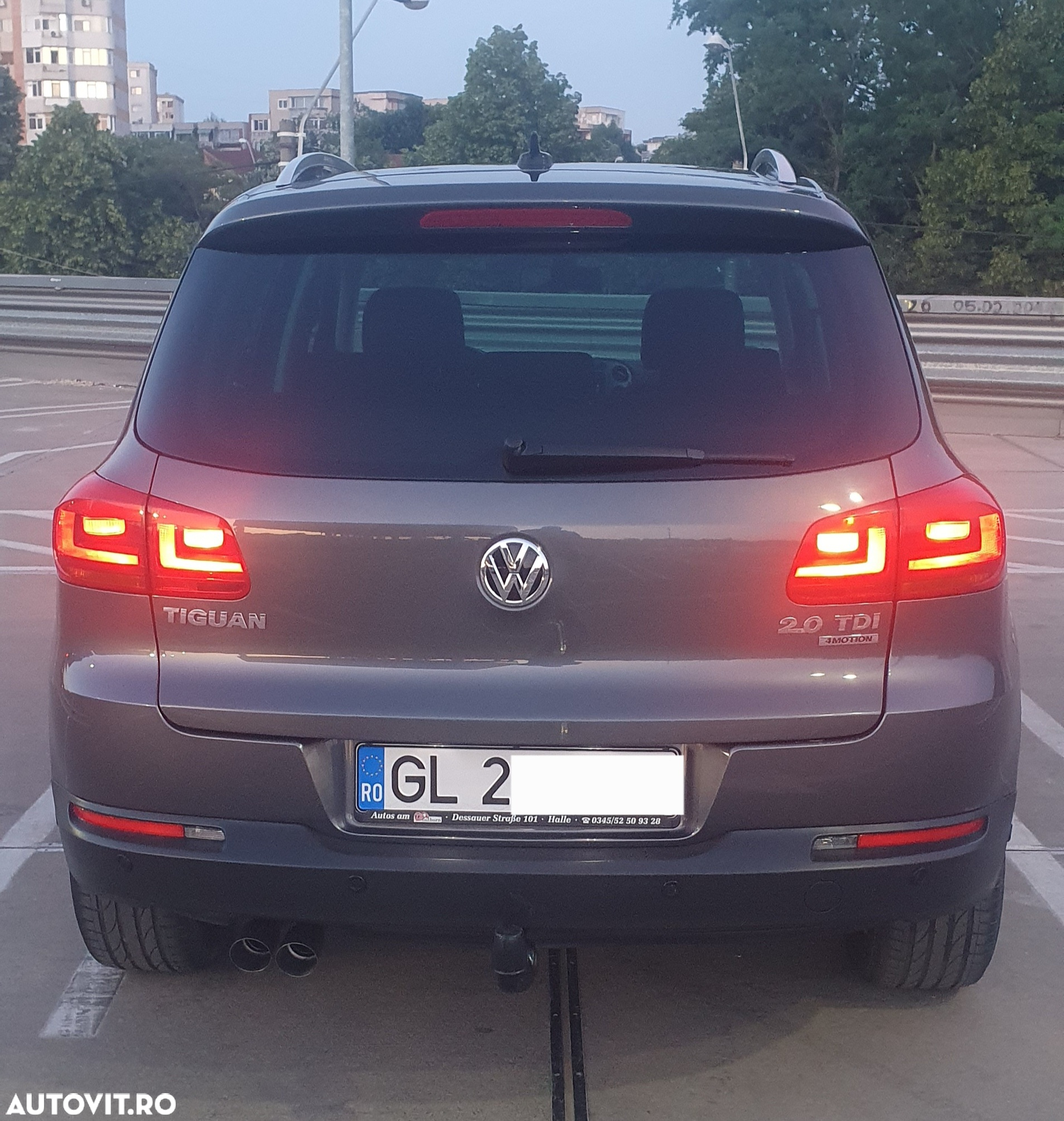 Volkswagen Tiguan 2.0 TDI 4Motion DSG Track & Field - 6