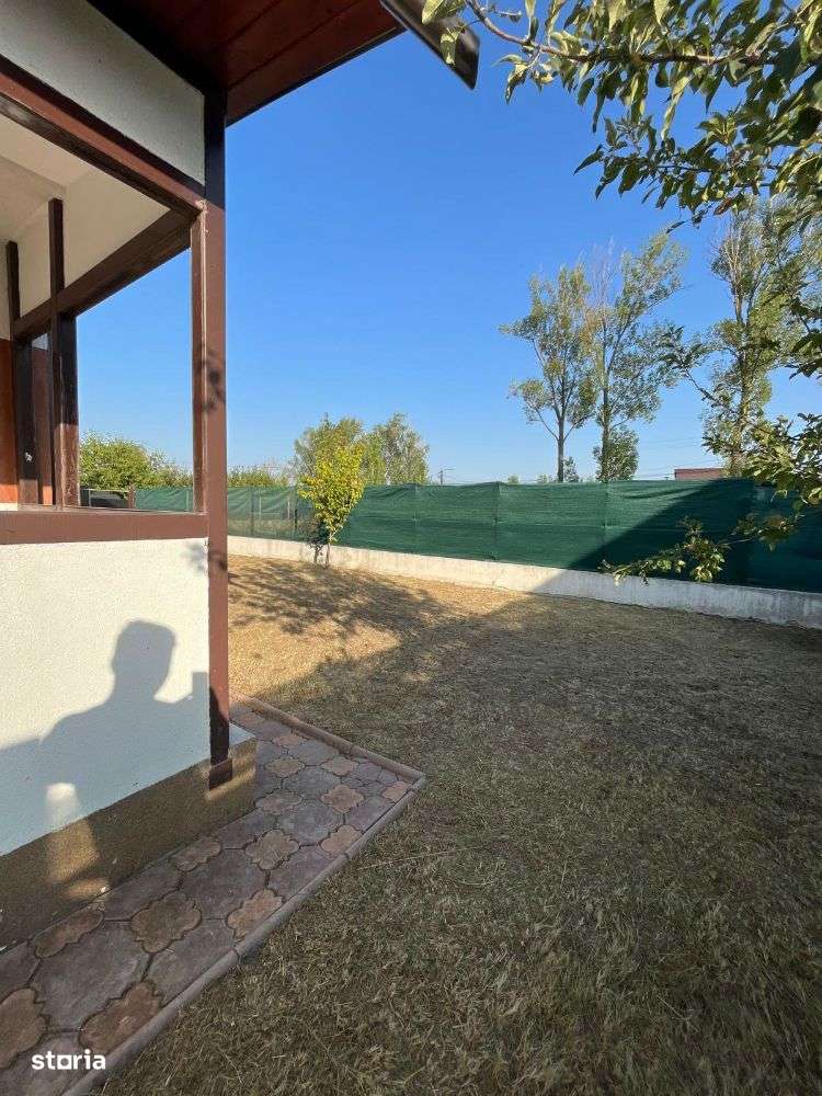 VILA - 4 dormitoare, living, bucatarie inchisa, 3 bai - 180 mp + Teren - Imagine principală: 4/16