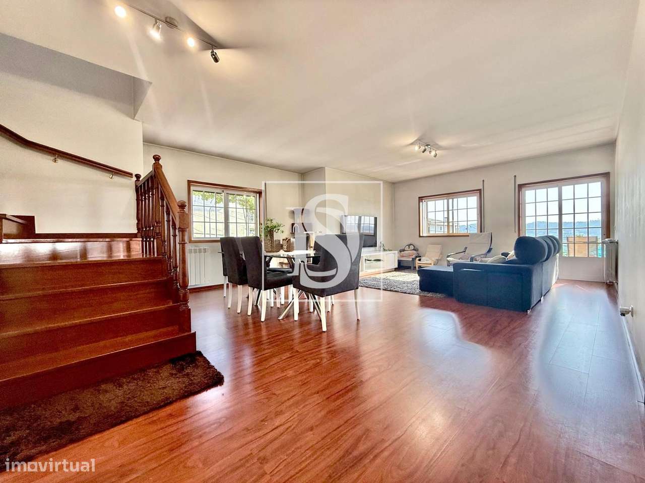 Moradia Individual Esporões-1