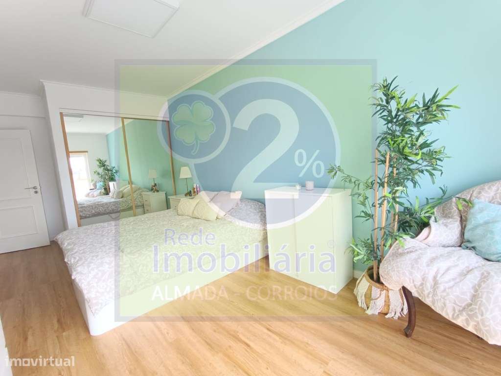 Apartamento T3, boas áreas-5