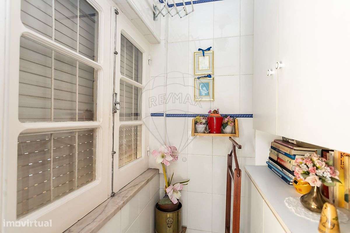 Apartamento T1 à venda em Estrela-12