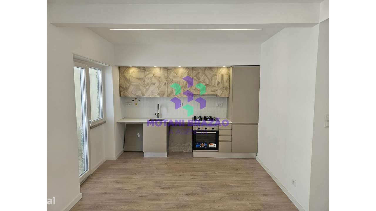 Apartamento T2  Almada-5