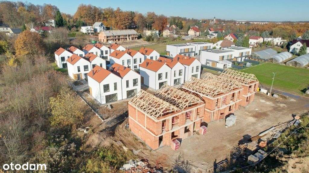 Wolnostojący Dom Z Garażem w cenie mieszkania !!-6