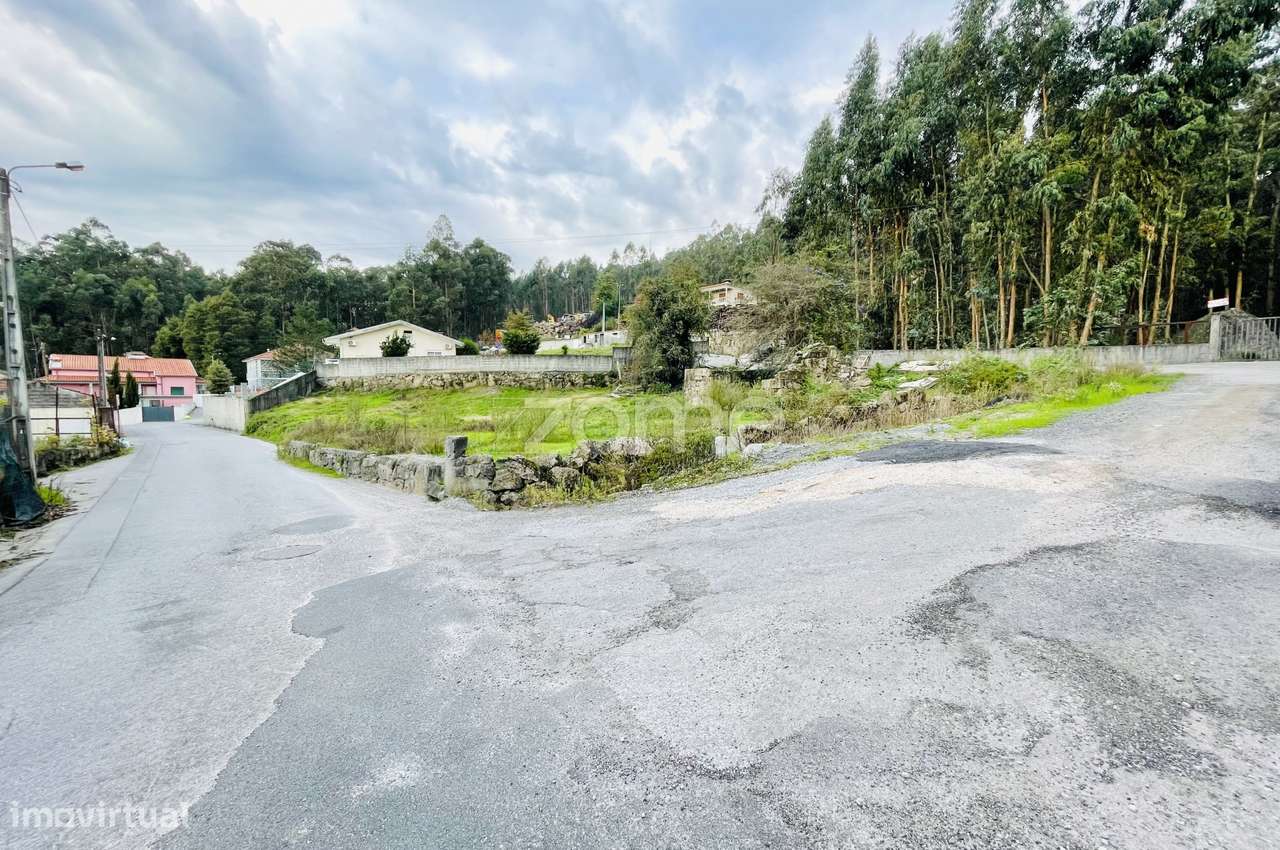 Terreno Urbanizavel com total de 955 m2 - Grande imagem: 3/24