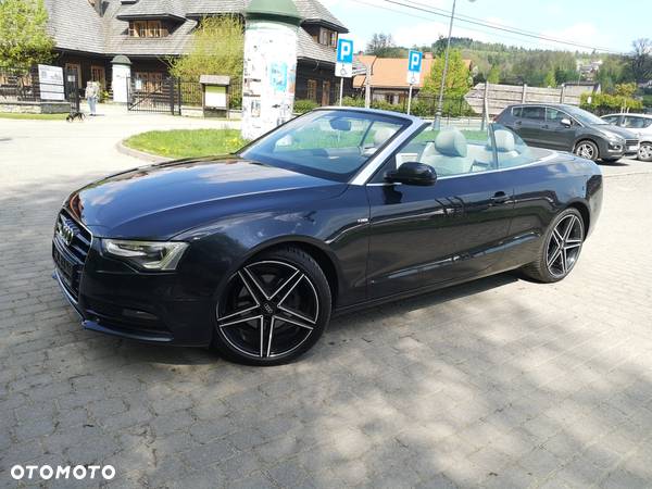 Audi A5 Cabrio 2.0 TDI DPF multitronic - 2