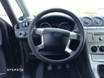 Ford S-Max 2.0 Ambiente - 24