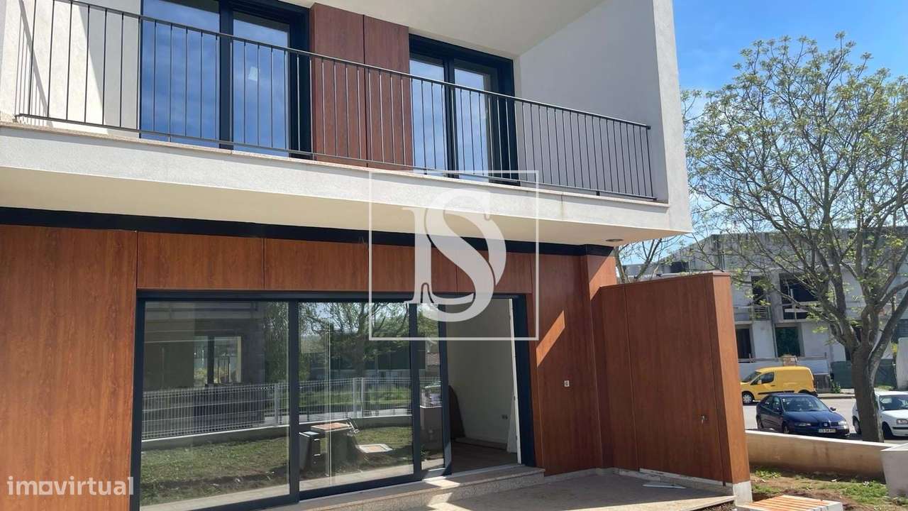 Moradia em Banda T3 em UDF de Merelim (São Pedro) e Frossos - Grande imagem: 4/23