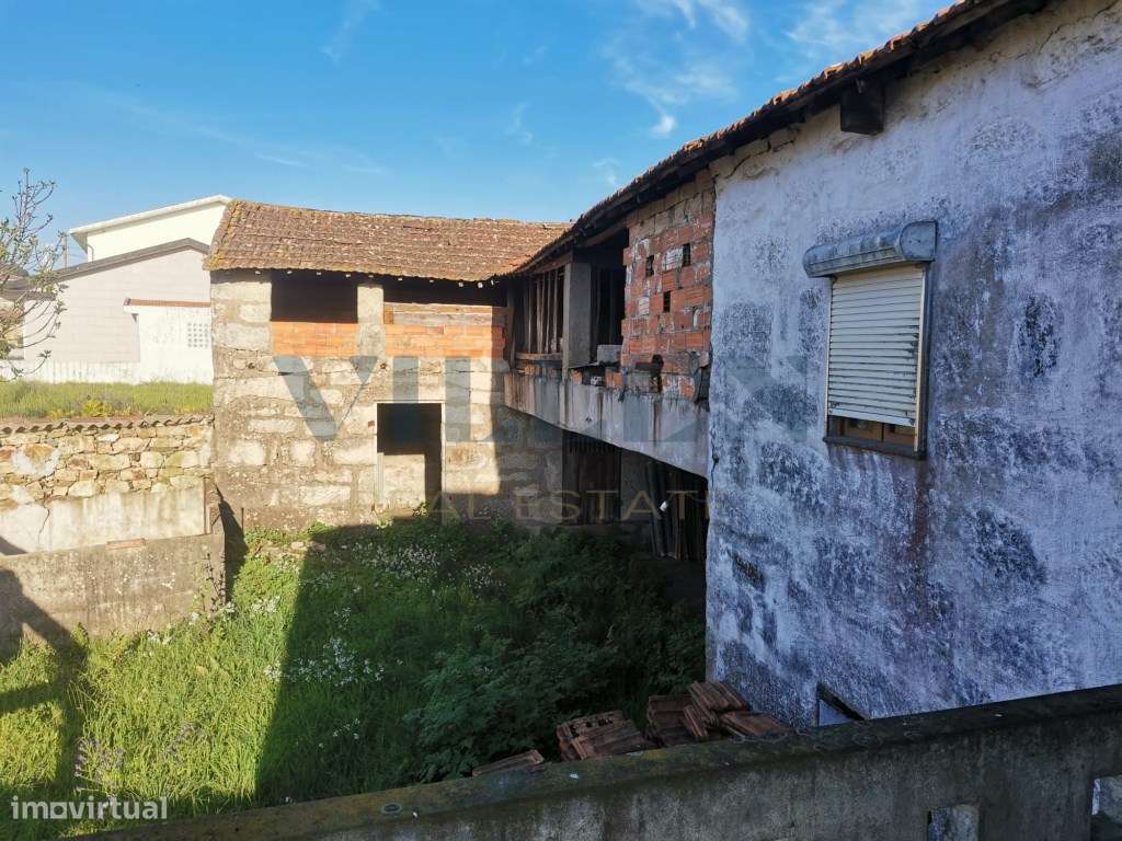 Moradia Independente T3 para Restauro - Rua da Fontinha, 75 - Grande imagem: 2/24