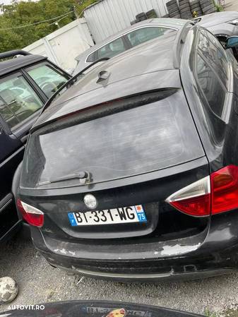 Dezmembram Bmw 320d 163 cp - 2