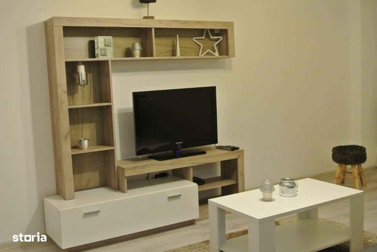 Apartament 3 camere decomandat, Racadau - Imagine principală: 3/8