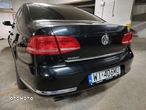 Volkswagen Passat 1.8 TSI Comfortline - 15