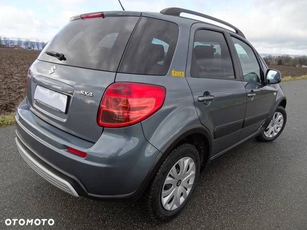 Suzuki SX4 1.6 GS / Premium - 2