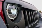 Grelha Jeep Wrangler JK (2006 a 2018) - 9