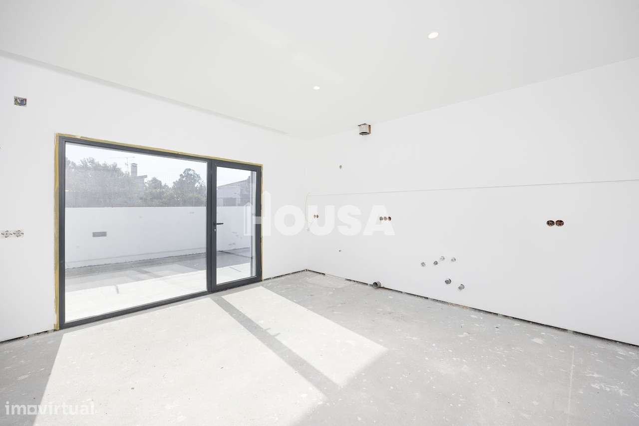 Moradia T3 Nova na Touria-6