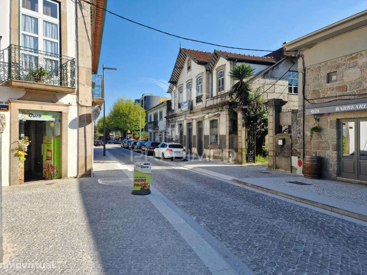 Moradia T4 localizada na vila das Taipas, Guimarães. - Grande imagem: 5/7