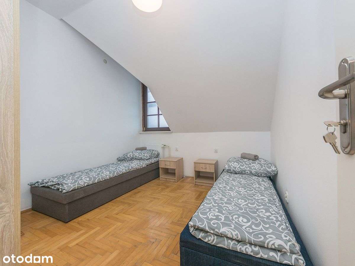 Dom przystosowany pod kwatery pracownicze - Gdańsk-12