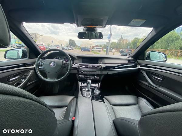 BMW Seria 5 550i Touring - 3