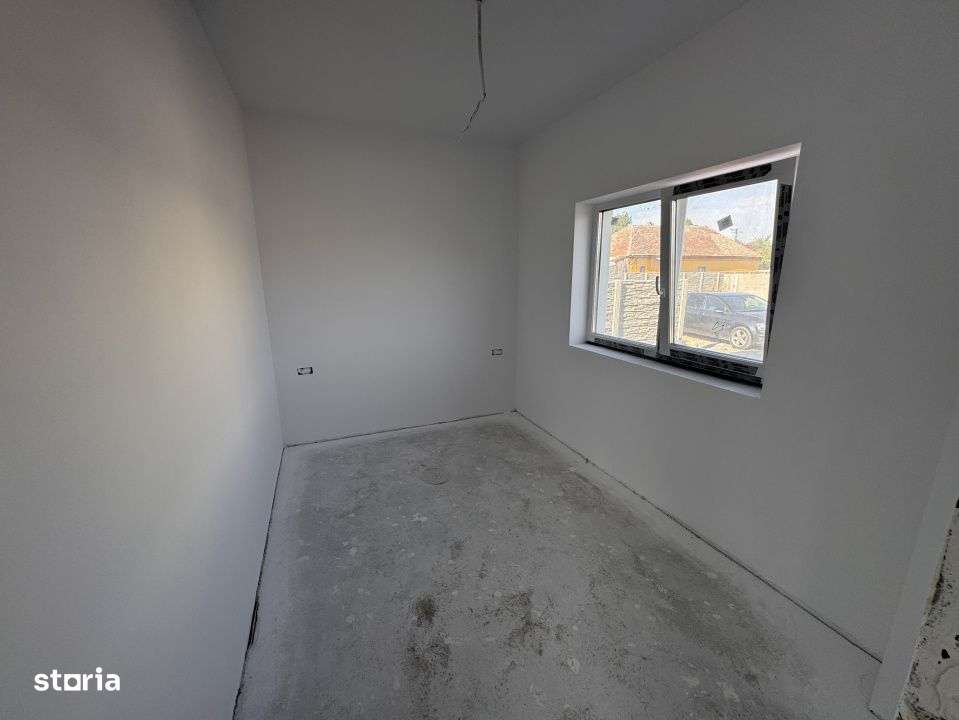 CASA INDIVUALA, 500MP TEREN, SUPRAFATA GENEROASA-4