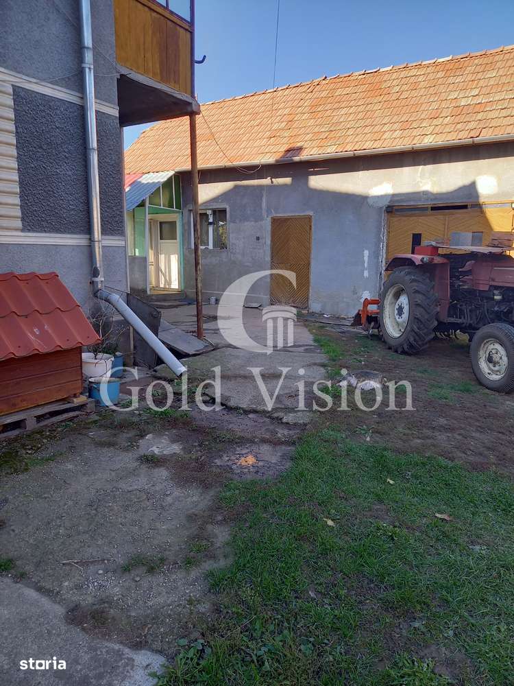 Casa cu etaj, 350mp utili, cu teren de 1650mp, loc. Cristești, Mureș - Imagine principală: 4/5