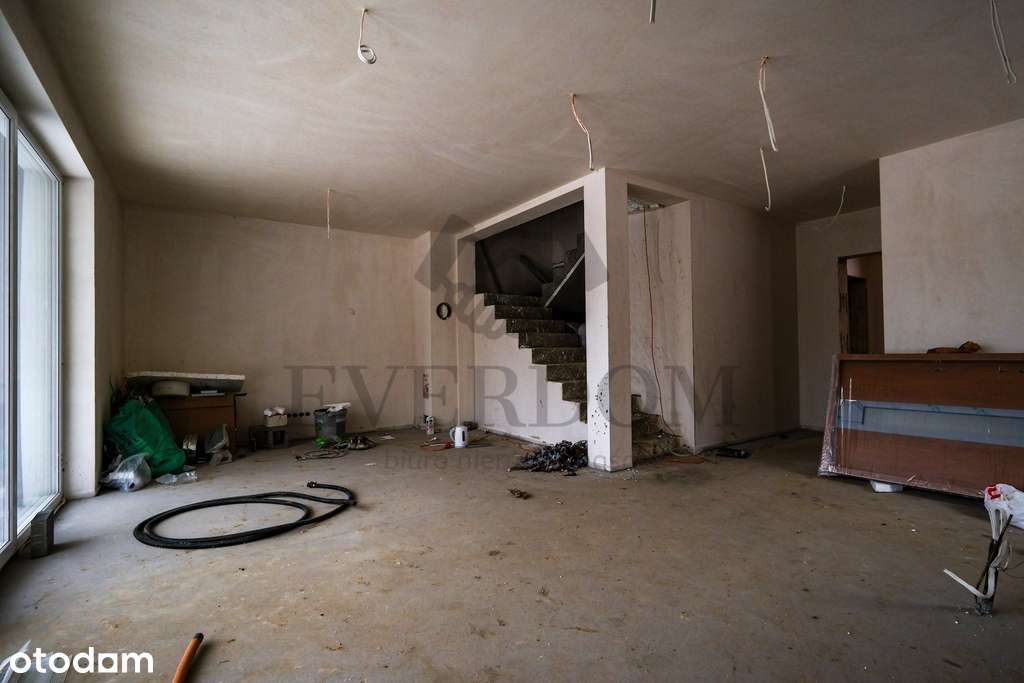 Dom z garażem dla rodziny 4 pokoje działka 495m2-9