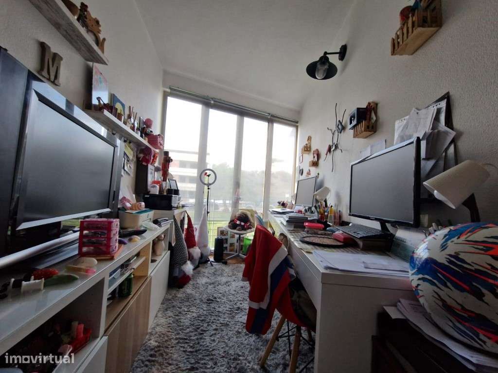 Apartamento T2 em Sesimbra com vista para o Castelo-5