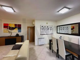 Apartamento Espaçoso T3 com Terraço Privado e Garagem – Ideal para a S - Grande imagem: 5/49