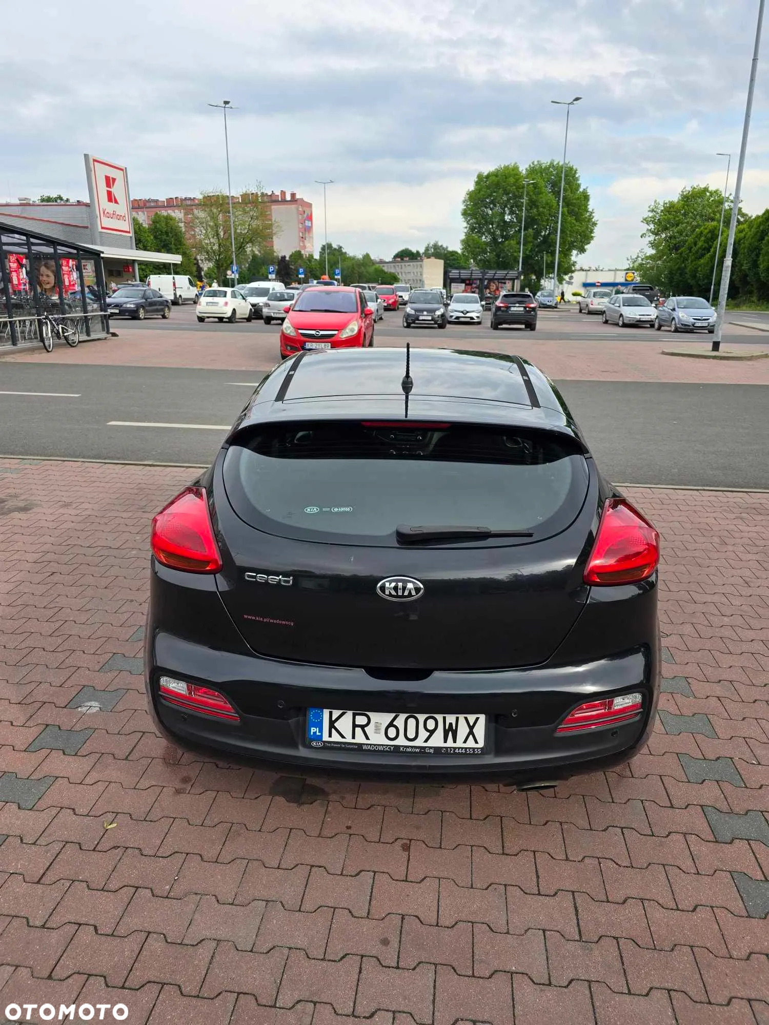 Kia Pro_cee'd 1.6 GDI M - 10