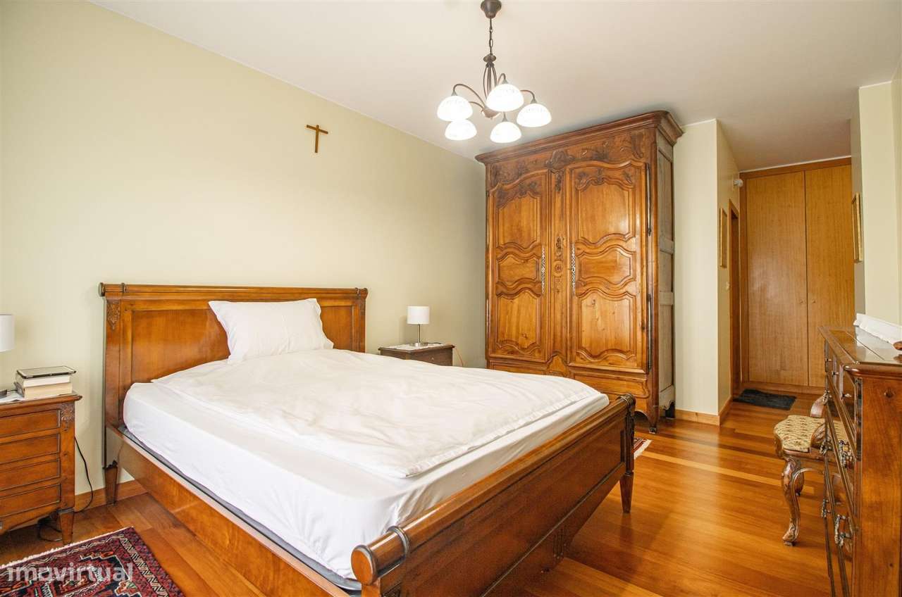 Apartamento T4, Abelheira-11