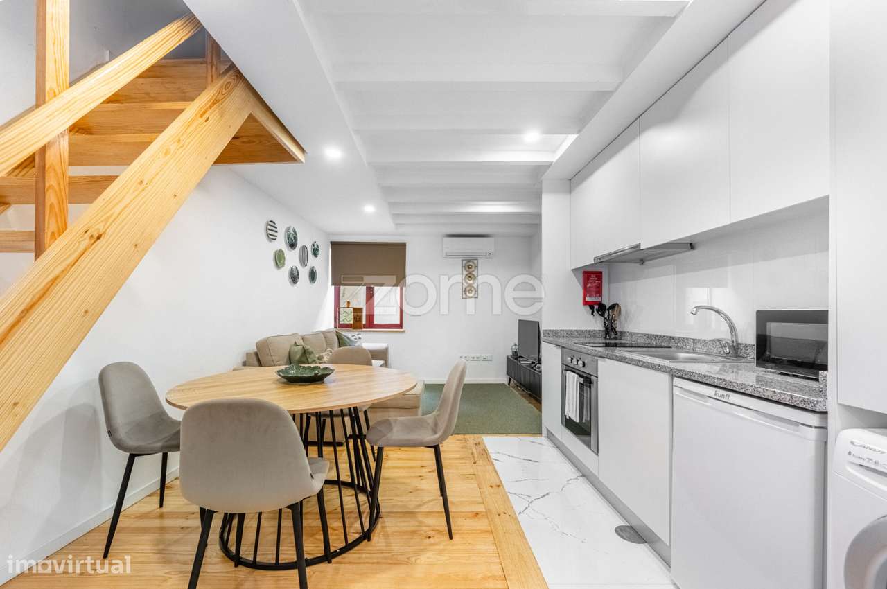 Apartamento T1 Duplex no Centro Histórico de Vila Nova de Gaia - Grande imagem: 5/25