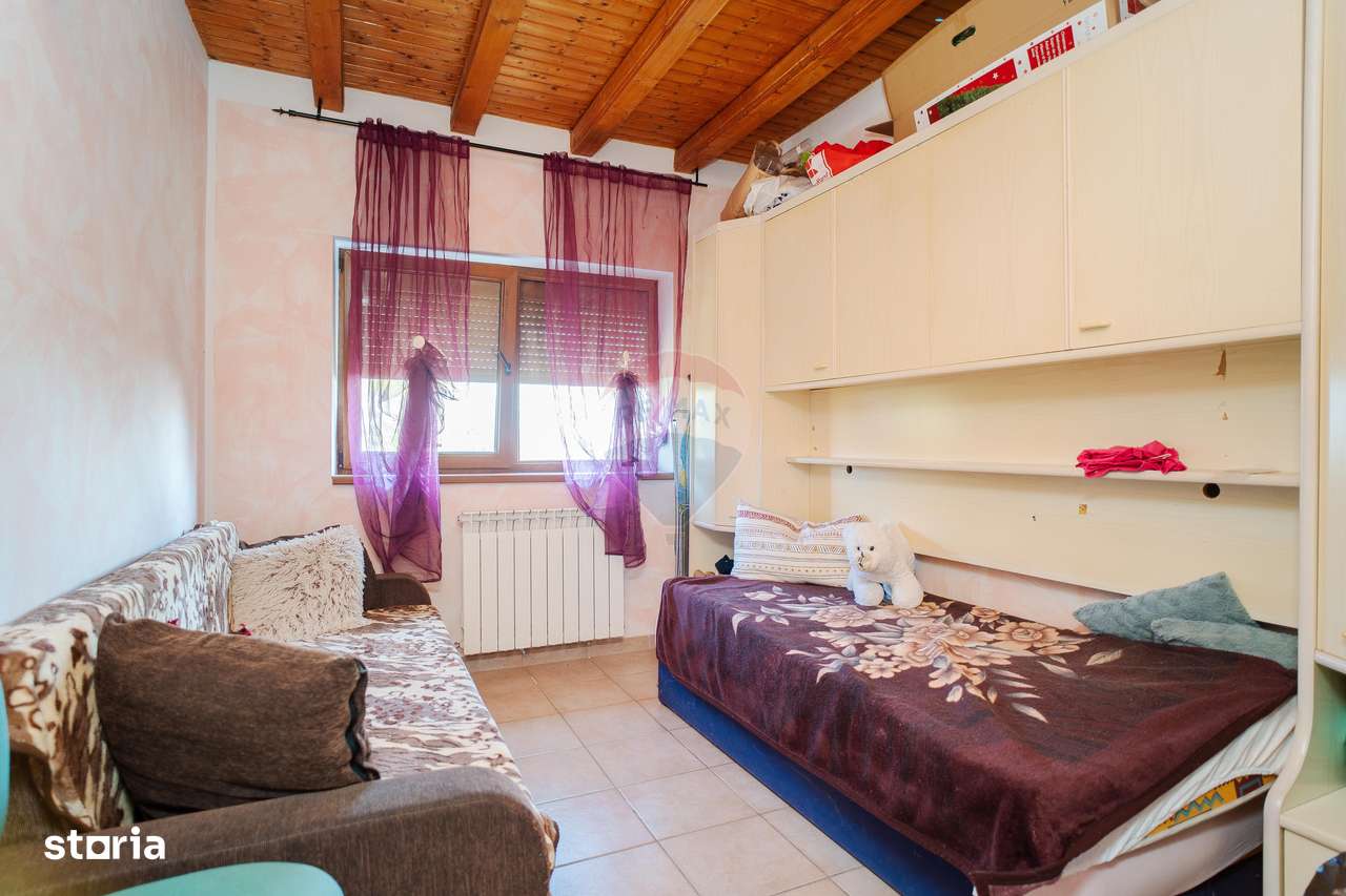 Casă cu 4 camere de vânzare - Chiperești, Iași - Comision 0%-4