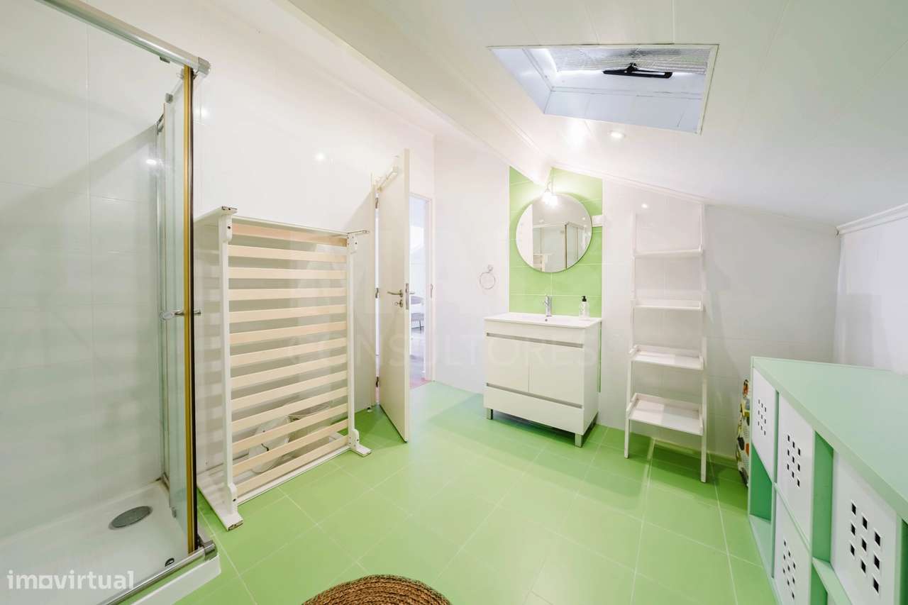 Moradia T1+3 na praia de São Martinho do Porto-15