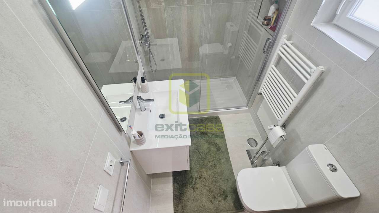 Moradia de Luxo a 5 Minutos da Praia da Barra-16