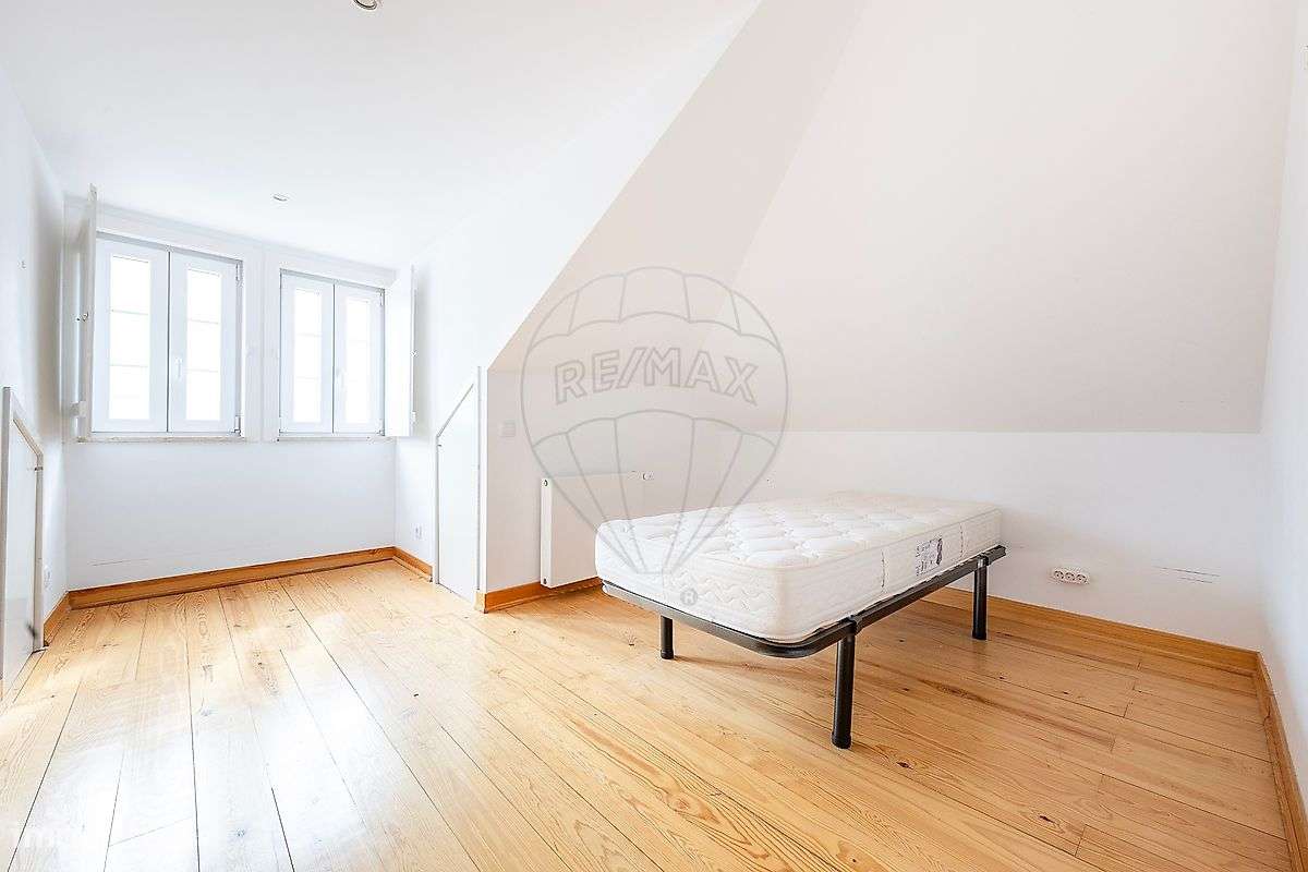 Moradia T10 para venda-24