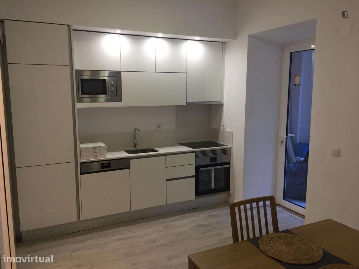 Apartamento com 1 quartos - localizado em Arroios Lisbon - Grande imagem: 5/13