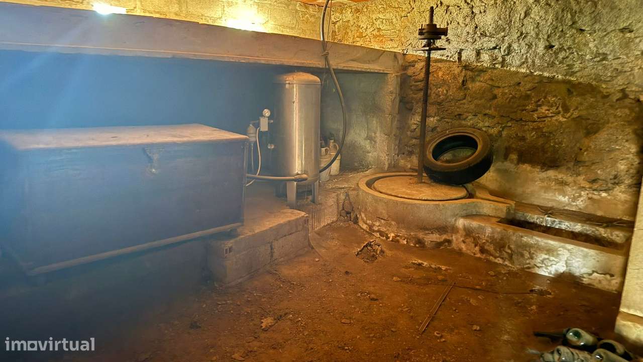 Moradia T3, Rebordões (Santa Maria)-5