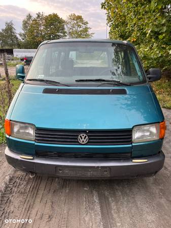 Volkswagen Multivan - 14