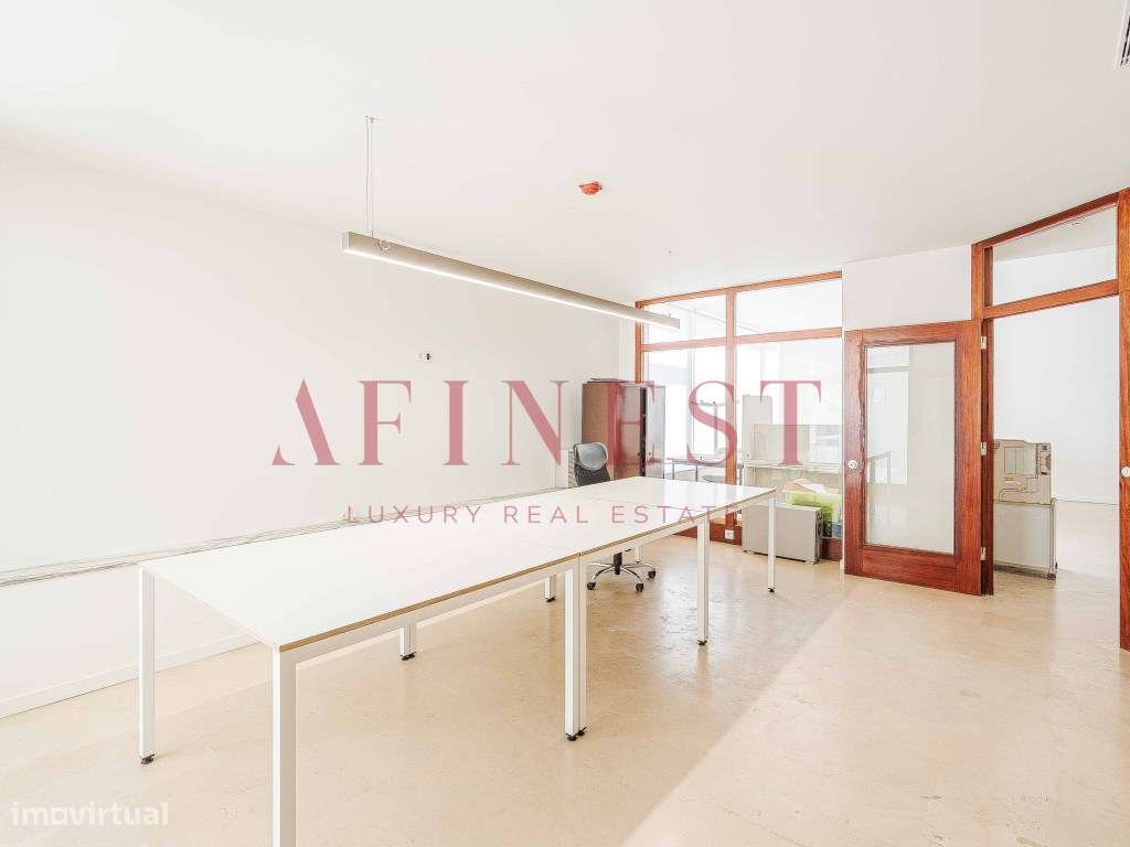 LOJA / ESCRITÓRIO NO AREEIRO - Grande imagem: 4/42