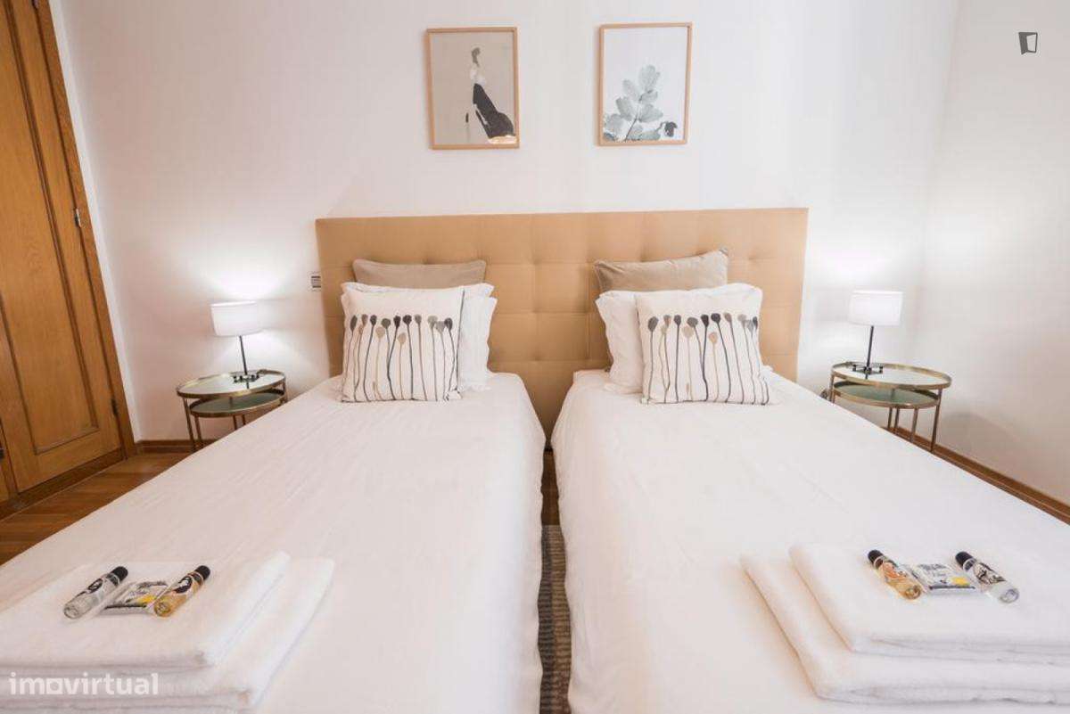 Apartamento com 1 quartos - localizado em Sete Rios Lisbon - Grande imagem: 4/10