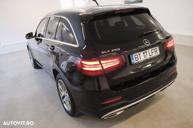 Mercedes-Benz GLC 250 4MATIC - 15