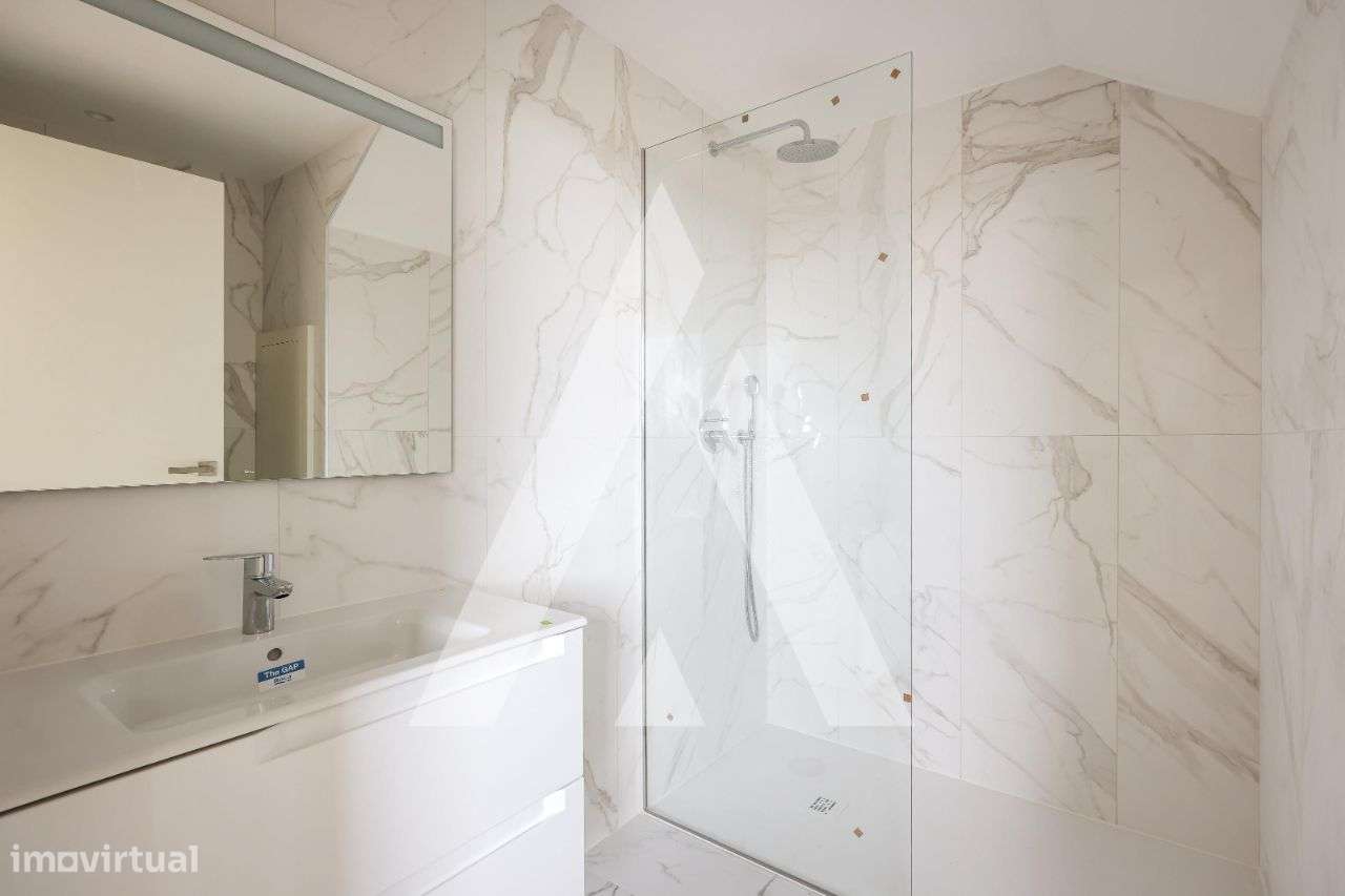 Apartamento T3 Implex no centro de Aveiro com terraços - Grande imagem: 3/37