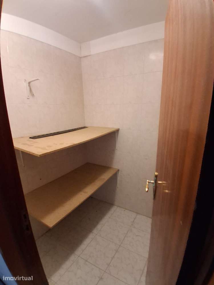 Comprar Renovado Apartamento T3 Baguim Monte-2