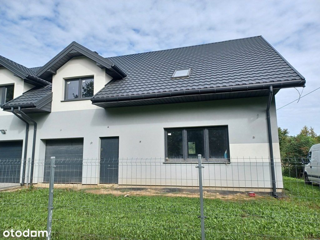 Dom, 160 m², Osowiec