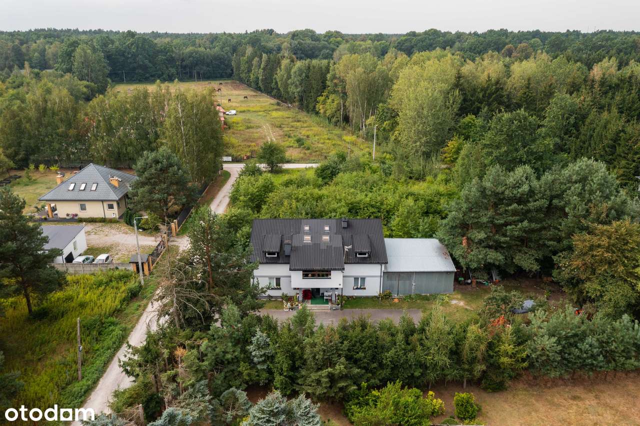 przy lesie I 3 min od S17/S2 I 20 min do Centrum-16